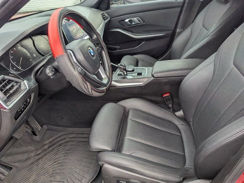 Used 2021 BMW 330i xDrive 330i xDrive w/ Convenience Package image 17