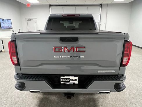 Used 2024 GMC Sierra 1500 Elevation image 10