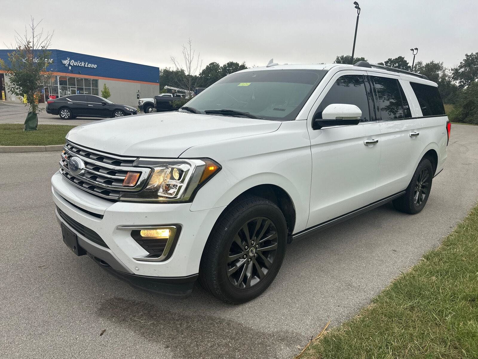 Used 2020 Ford Expedition Max Limited w/ Equipment Group 301A AWD/4WD image 2