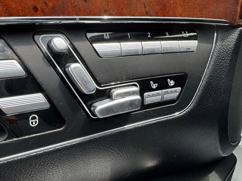 Used 2008 Mercedes-Benz S 550 S 550 4MATIC Sedan 4D image 25