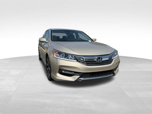 Used 2016 Honda Accord EX-L image 7