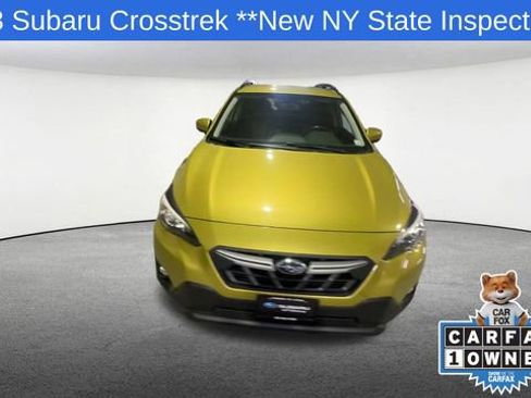 Used 2023 Subaru Crosstrek 2.0i Premium image 3