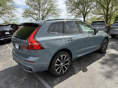 Used 2023 Volvo XC60 B5 Plus w/ Climate Package AWD/4WD image 5
