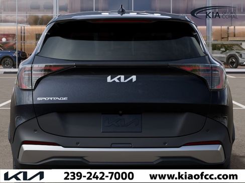 New 2026 Kia Sportage EX image 13