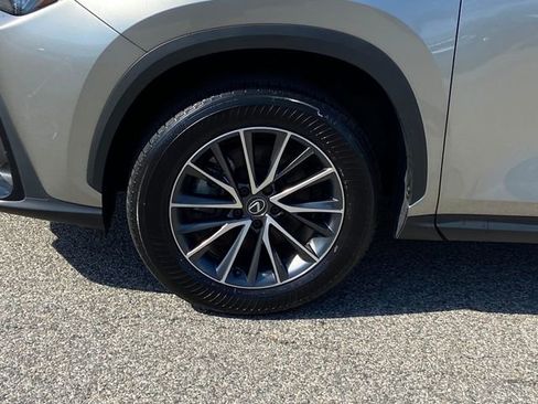 Certified 2024 Lexus NX 350h AWD image 9