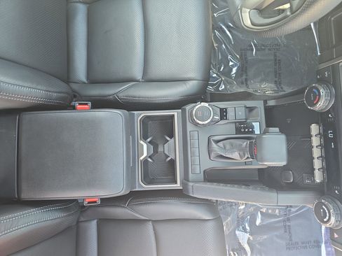 Used 2025 Toyota 4Runner TRD Sport AWD/4WD image 12