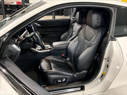 Used 2023 BMW 430i 430i w/ M Sport Package image 7