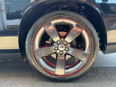 Used 2012 Dodge Challenger SXT RWD image 18