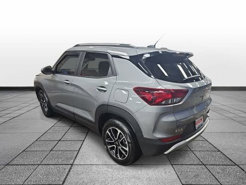 Used 2024 Chevrolet TrailBlazer LT FWD image 7