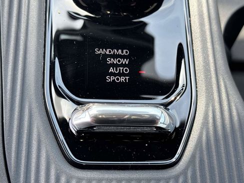 New 2026 Jeep Cherokee Limited AWD/4WD image 8