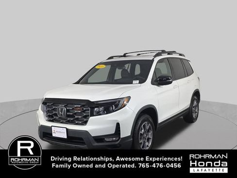 Used 2023 Honda Passport TrailSport image 11