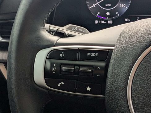 Used 2025 Kia Sportage SX FWD image 22