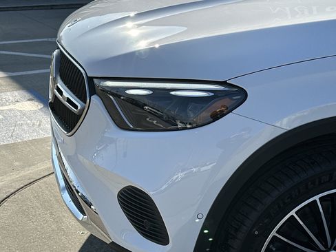 New 2026 Mercedes-Benz GLC 300 4MATIC image 10