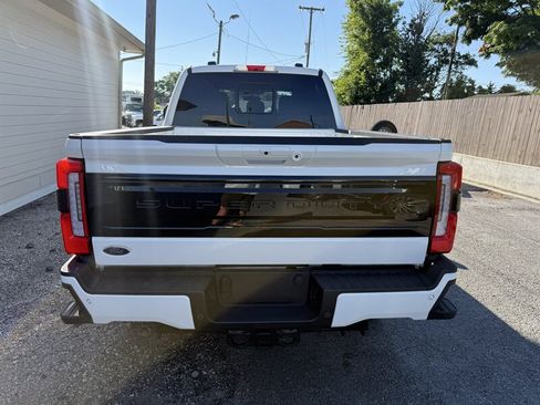 Used 2025 Ford F250 Platinum AWD/4WD image 11