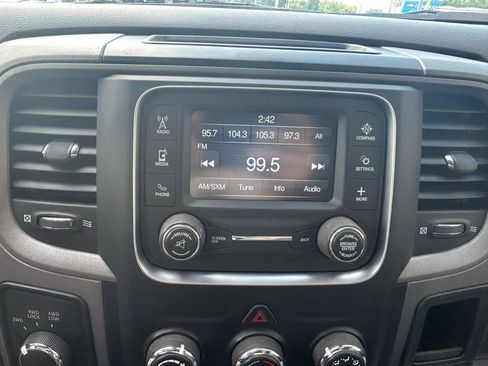 Used 2018 RAM 2500 Tradesman w/ Chrome Appearance Group AWD/4WD image 21