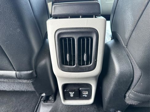 Used 2020 Jeep Compass Limited w/ Safety & Security Group image 31