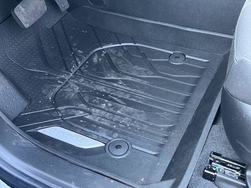 New 2025 Chevrolet Blazer LT w/ Convenience Package image 36