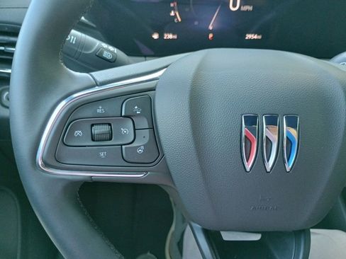 Certified 2025 Buick Envista Preferred w/ Convenience I Package image 24