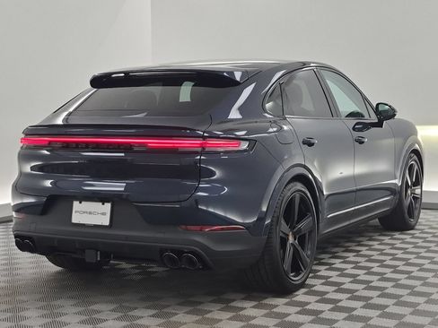 New 2026 Porsche Cayenne Coupe AWD/4WD image 6