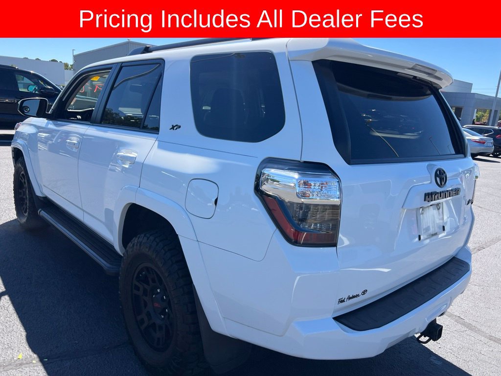 Used 2021 Toyota 4Runner SR5 AWD/4WD image 28