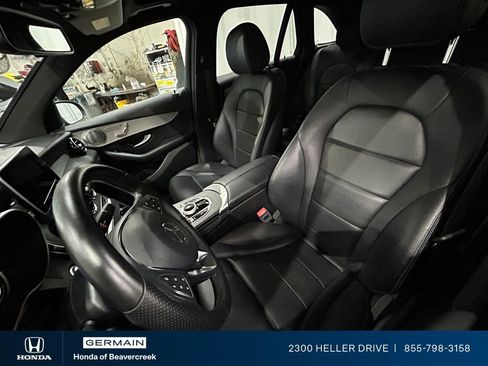 Used 2019 Mercedes-Benz GLC 350e 4MATIC image 26