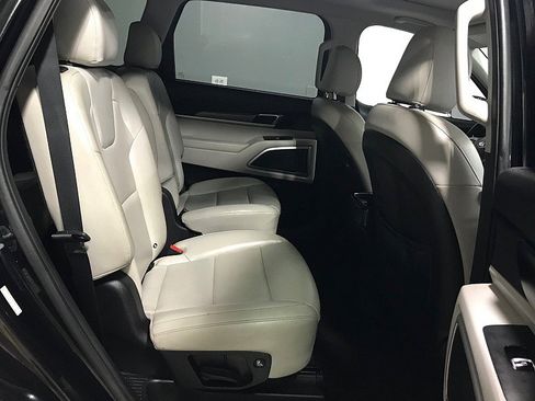 Used 2020 Kia Telluride S AWD/4WD image 16