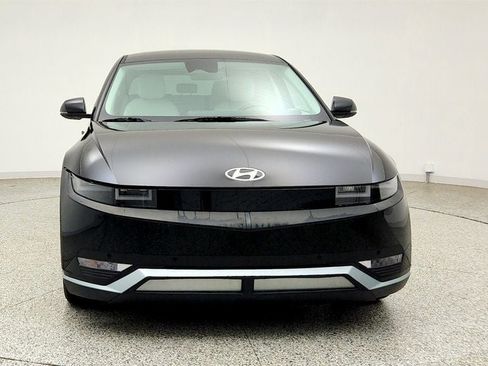 Used 2023 Hyundai Ioniq 5 SEL AWD/4WD image 2