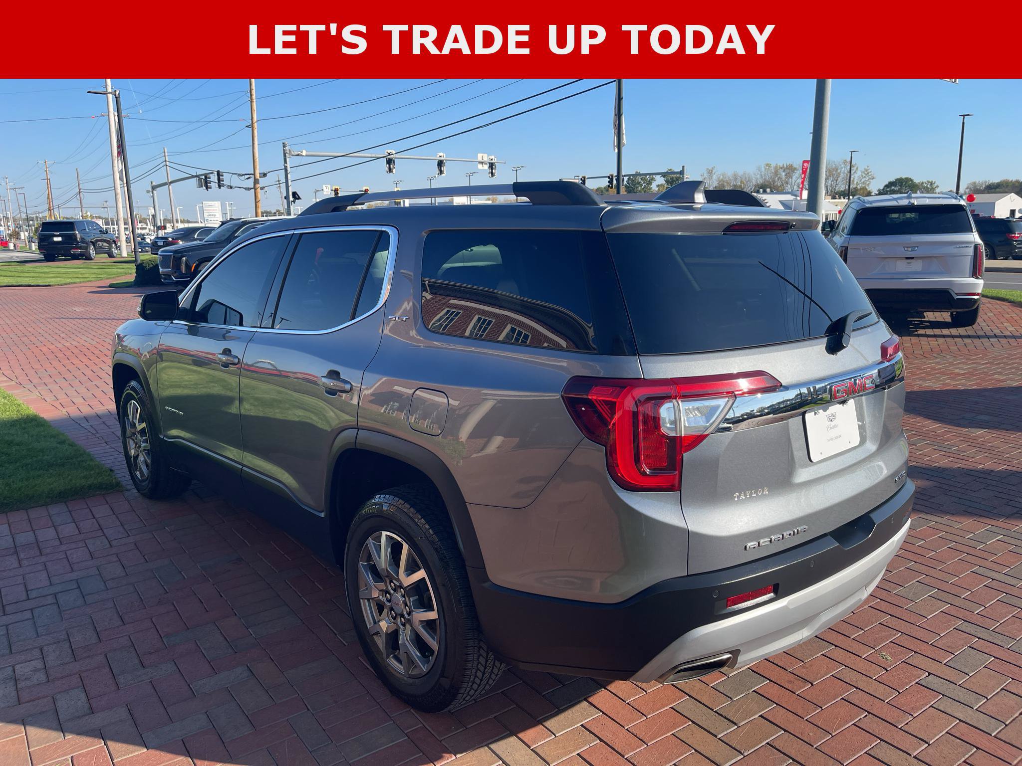 Used 2021 GMC Acadia SLT w/ Preferred Package AWD/4WD image 10