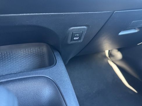 Used 2024 Toyota Corolla LE image 16