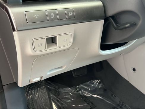 New 2026 Hyundai Kona Limited image 31