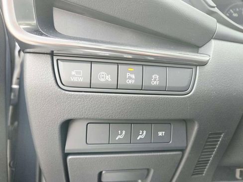 Certified 2025 MAZDA MAZDA3 Hatchback w/Premium Plus Pkg image 31