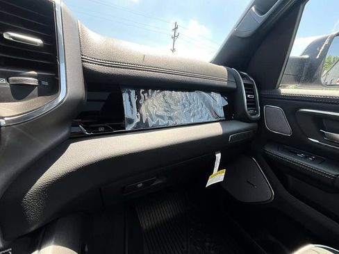 New 2026 RAM 1500 Laramie w/ Night Edition AWD/4WD image 34