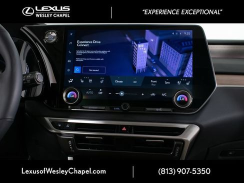 Used 2024 Lexus RX 350 FWD w/ Convenience Package image 17