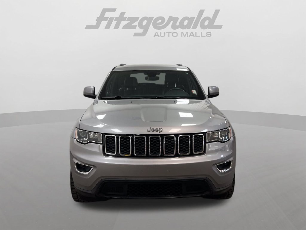 Used 2018 Jeep Grand Cherokee Laredo RWD image 9
