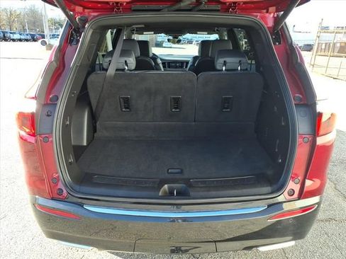 Certified 2024 Buick Enclave Premium image 10