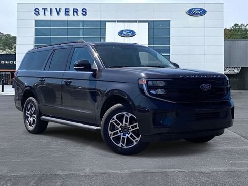 New 2026 Ford Expedition Max Active RWD image 1