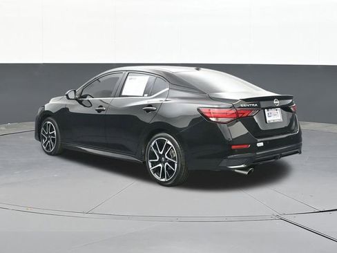 Used 2024 Nissan Sentra SR w/ SR Premium Package FWD image 10