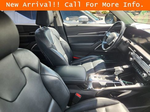 Used 2025 Kia Telluride S AWD/4WD image 10