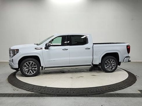 New 2026 GMC Sierra 1500 Denali AWD/4WD image 4