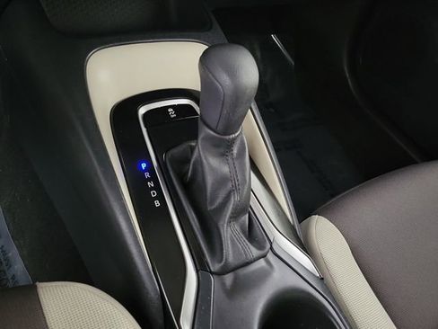 Used 2024 Toyota Corolla LE image 30