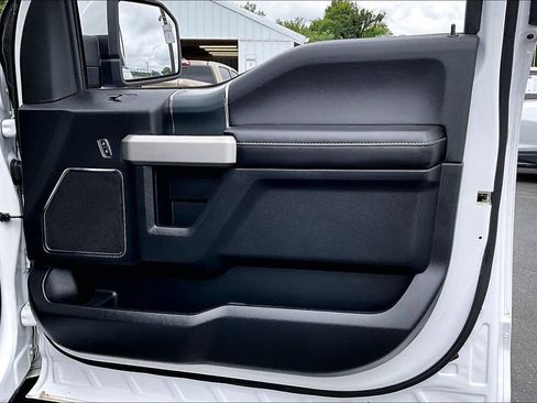 Used 2019 Ford F150 Lariat AWD/4WD image 29