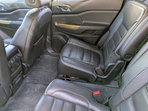 Used 2017 GMC Acadia Denali w/ Technology Package image 33