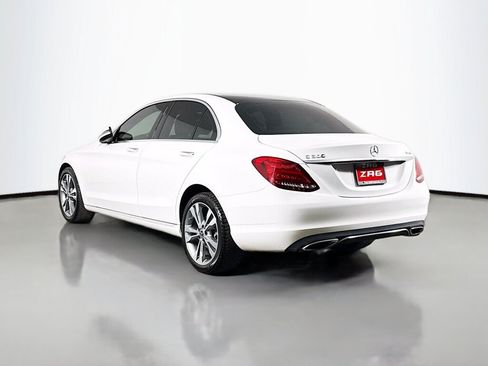 Used 2017 Mercedes-Benz C 300 4MATIC Sedan image 3