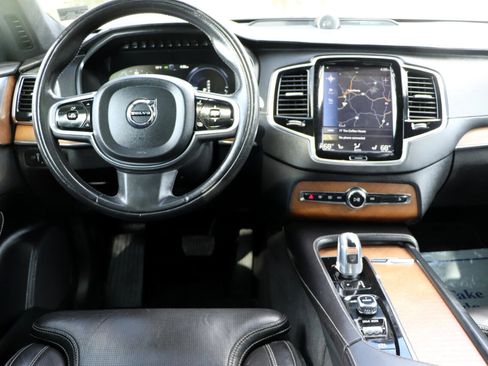 Used 2017 Volvo XC90 T8 Excellence image 26