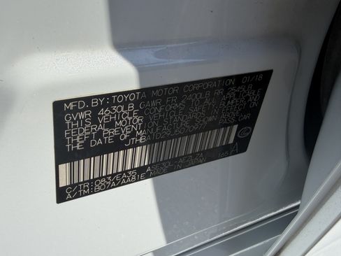 Used 2018 Lexus IS 300 F Sport RWD image 30