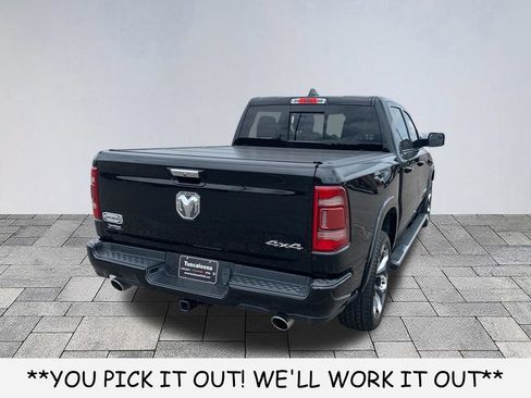 Used 2022 RAM 1500 Limited w/ Body Color Bumper Group AWD/4WD image 7