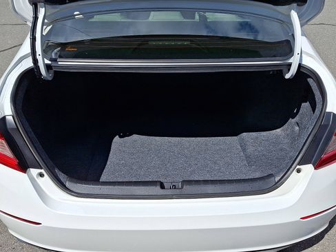 Used 2019 Honda Accord LX image 28