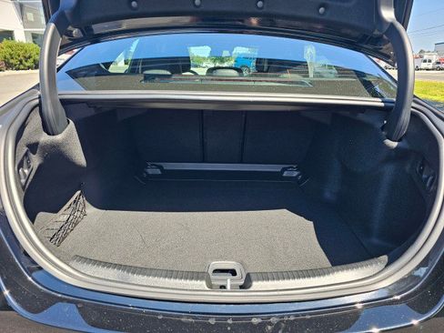Used 2025 Mercedes-Benz C 300 4MATIC Sedan image 18