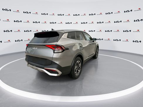 Certified 2023 Kia Sportage LX FWD image 8
