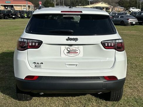 New 2026 Jeep Compass Latitude AWD/4WD image 5